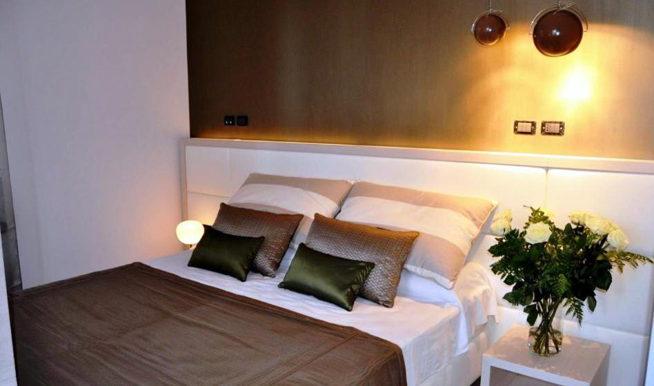 Hotel Palazzo Fortunato SantʼAgata di Militello Δωμάτιο φωτογραφία