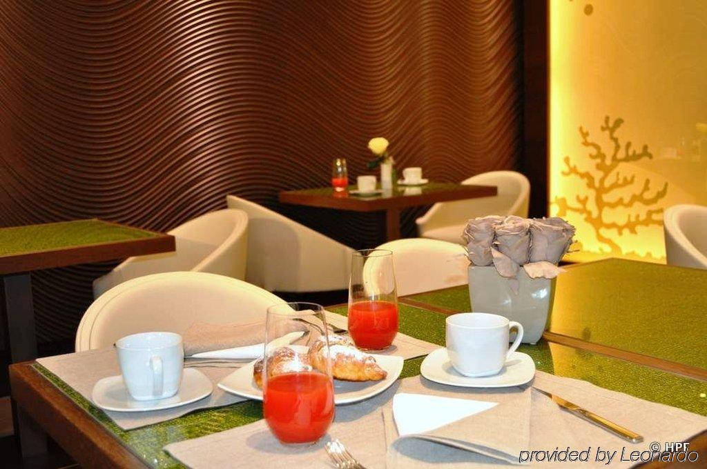 Hotel Palazzo Fortunato SantʼAgata di Militello Εξωτερικό φωτογραφία